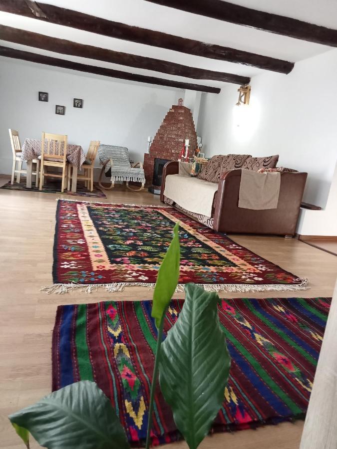 Casuta Din Deal Vaideeni Экстерьер фото