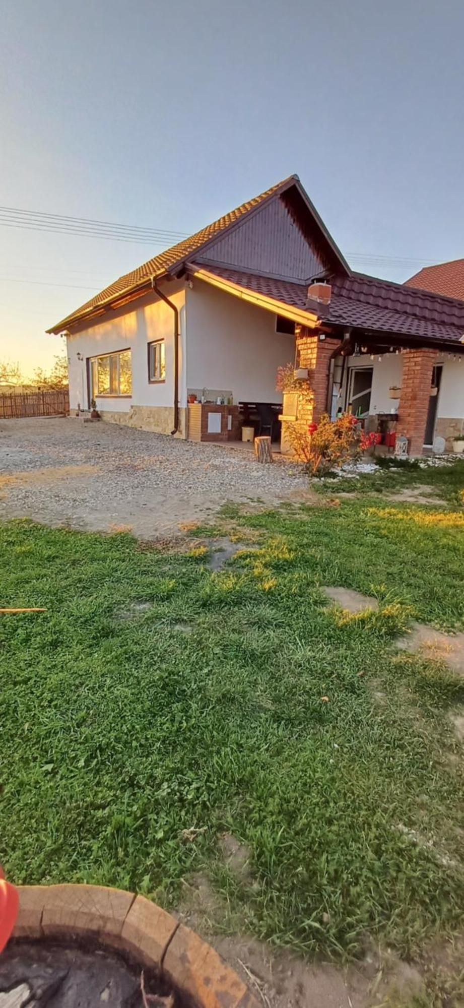 Casuta Din Deal Vaideeni Экстерьер фото